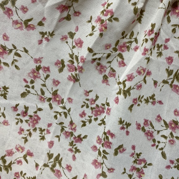 Cream midi dress with puff sleeves and smocked top. - Picture 2 of 2